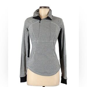 Lululemon Base Runner Half-Zip Pull-Over